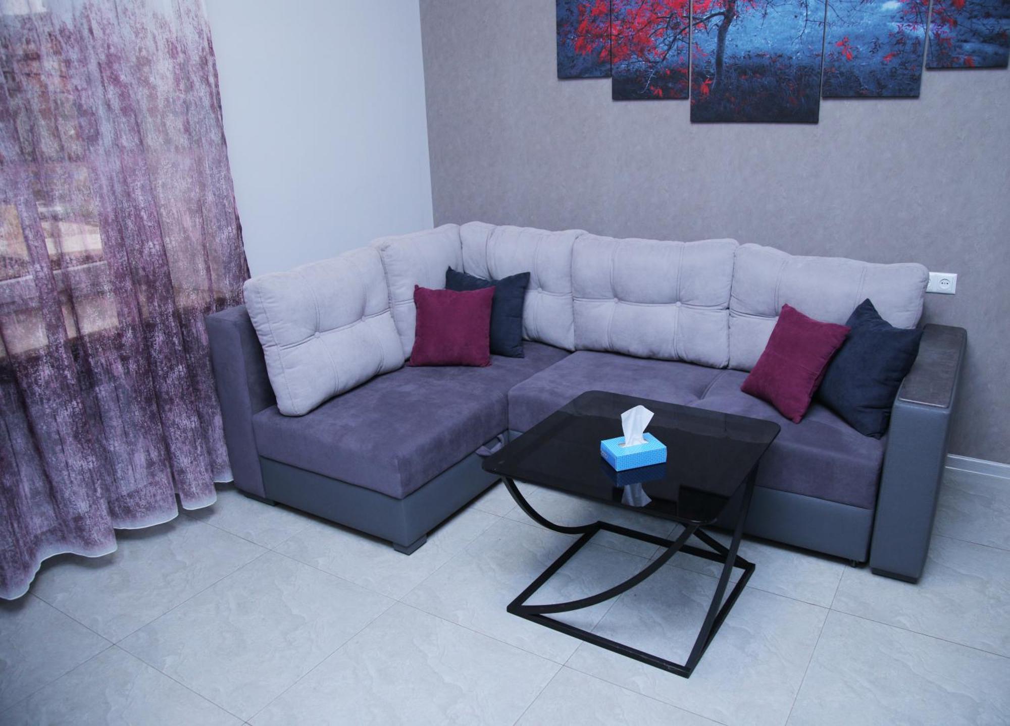 "Royal" Apartment #2 Yerevan Exterior foto